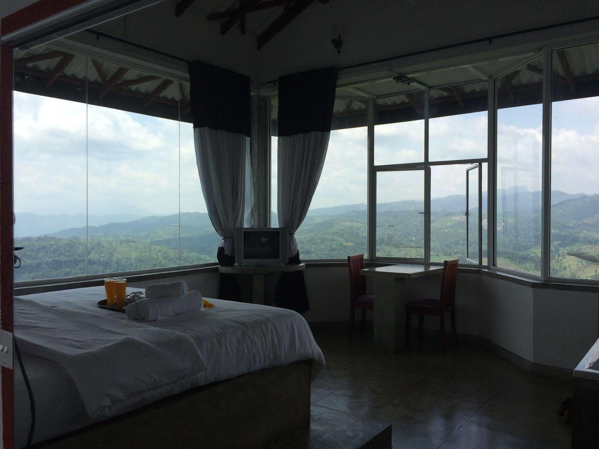 Club Lespri Hotel Palle Deltota Ngoại thất bức ảnh